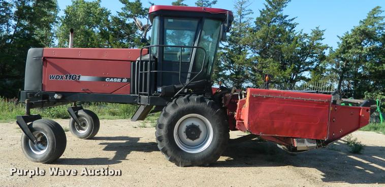 image for item J5124 2002 Case WDX1101 self-propelled windrower