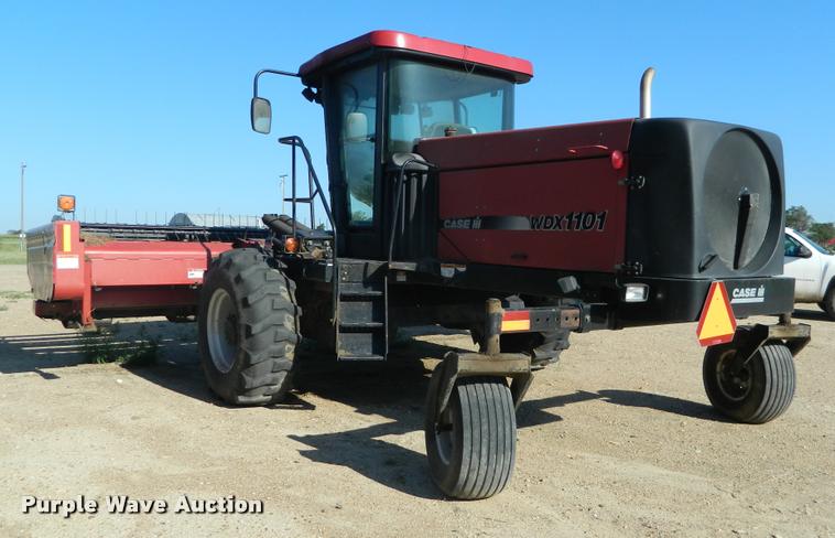 image for item J5124 2002 Case WDX1101 self-propelled windrower