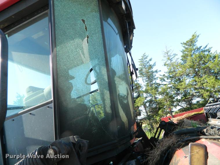 image for item J5124 2002 Case WDX1101 self-propelled windrower