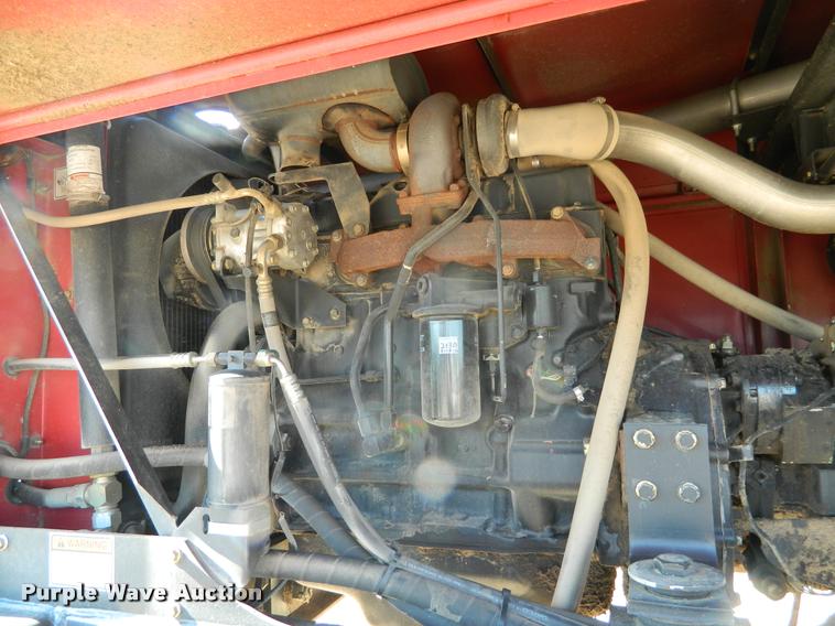 image for item J5124 2002 Case WDX1101 self-propelled windrower