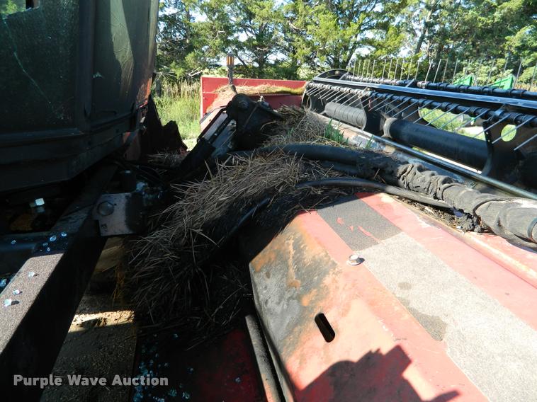 image for item J5124 2002 Case WDX1101 self-propelled windrower