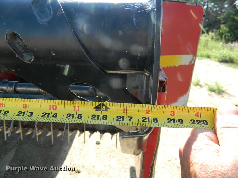 image for item J5124 2002 Case WDX1101 self-propelled windrower