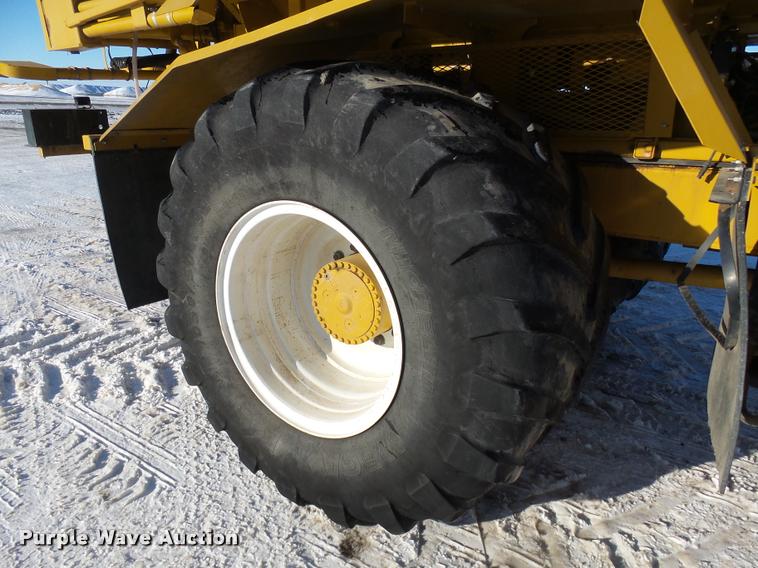 image for item J5454 2009 Ag-Chem TerraGator 9203 self-propelled applicator