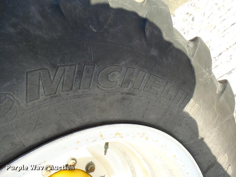 image for item J5454 2009 Ag-Chem TerraGator 9203 self-propelled applicator