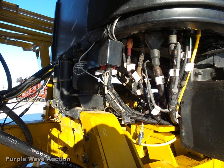 image for item J5454 2009 Ag-Chem TerraGator 9203 self-propelled applicator