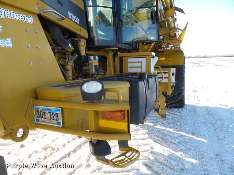 image for item J5454 2009 Ag-Chem TerraGator 9203 self-propelled applicator