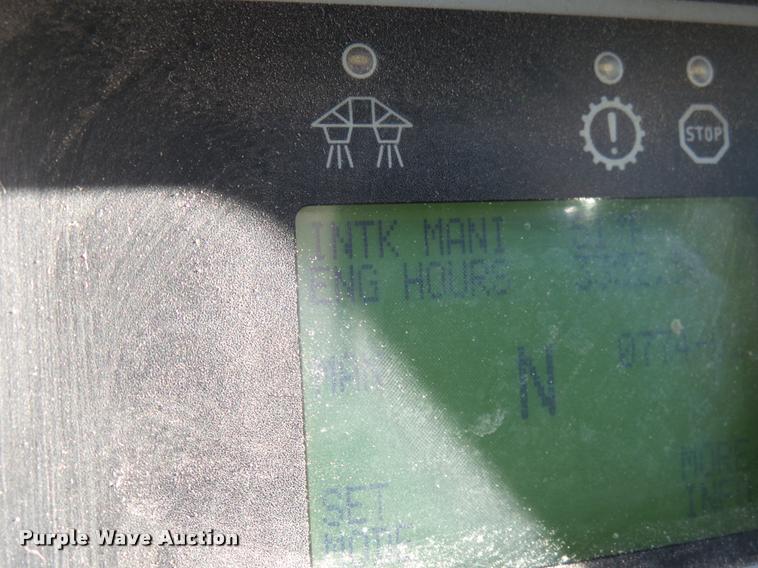 image for item J5454 2009 Ag-Chem TerraGator 9203 self-propelled applicator