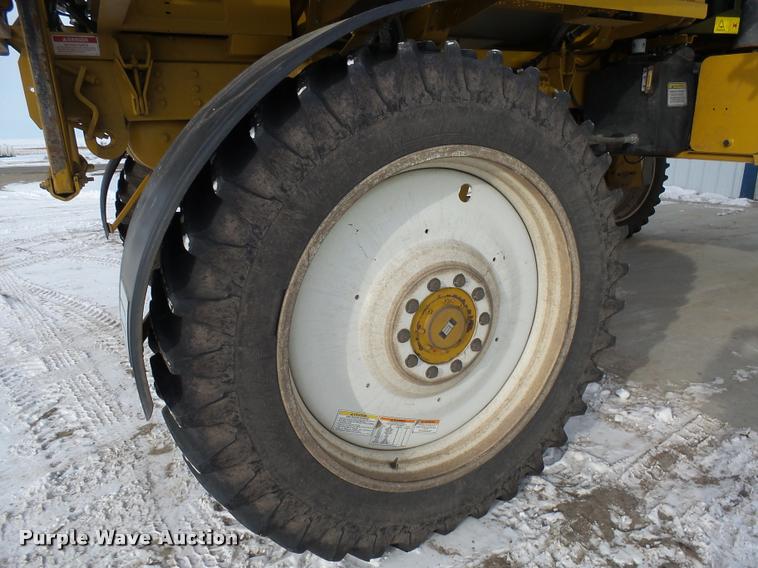 image for item J5455 2008 Ag-Chem RoGator 1286C self-propelled sprayer