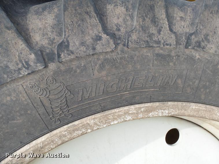 image for item J5455 2008 Ag-Chem RoGator 1286C self-propelled sprayer