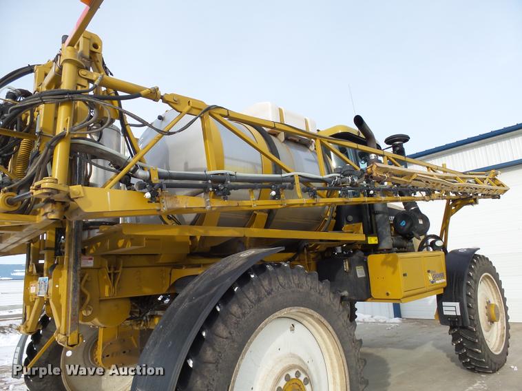 image for item J5455 2008 Ag-Chem RoGator 1286C self-propelled sprayer