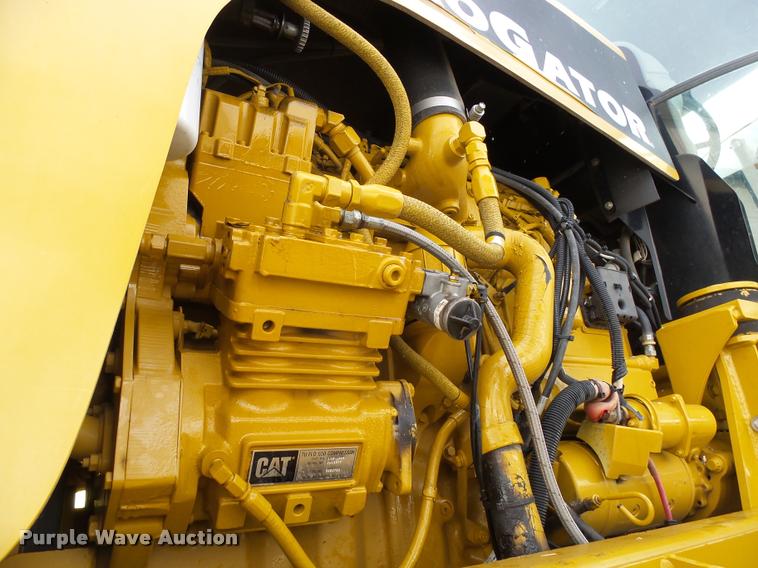 image for item J5455 2008 Ag-Chem RoGator 1286C self-propelled sprayer