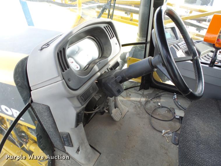 image for item J5455 2008 Ag-Chem RoGator 1286C self-propelled sprayer