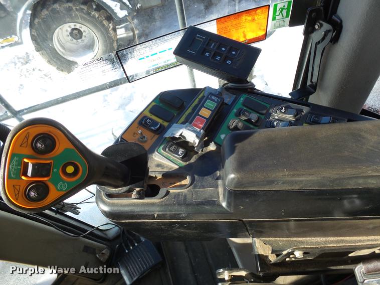 image for item J5456 2009 Case IH FLX4520 self-propelled applicator