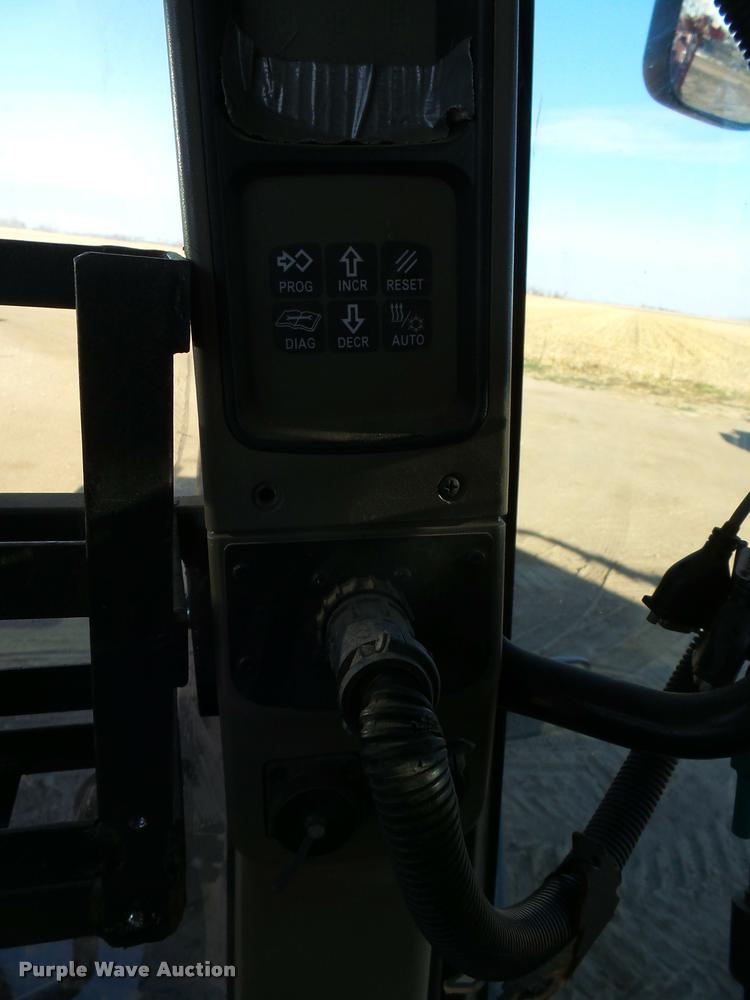 image for item J5457 2010 Case IH 3520 self-propelled applicator