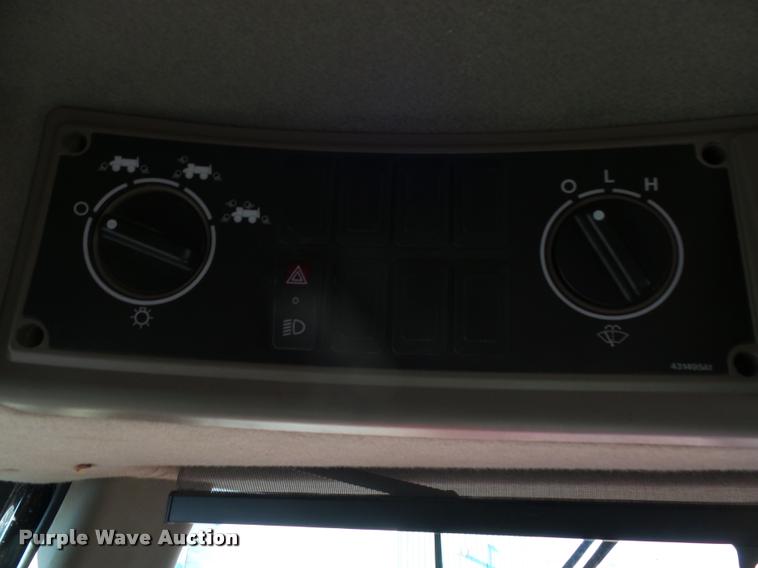 image for item J5457 2010 Case IH 3520 self-propelled applicator