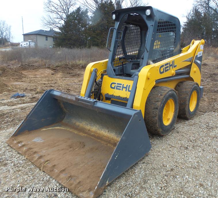 image for item K5507 2014 Gehl R220 skid steer