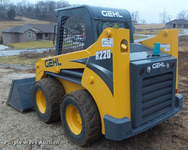 image for item K5507 2014 Gehl R220 skid steer