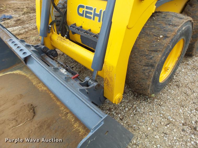 image for item K5507 2014 Gehl R220 skid steer