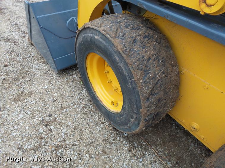 image for item K5507 2014 Gehl R220 skid steer