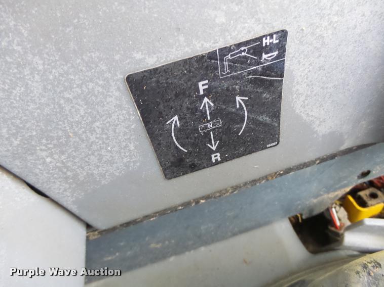 image for item K5507 2014 Gehl R220 skid steer