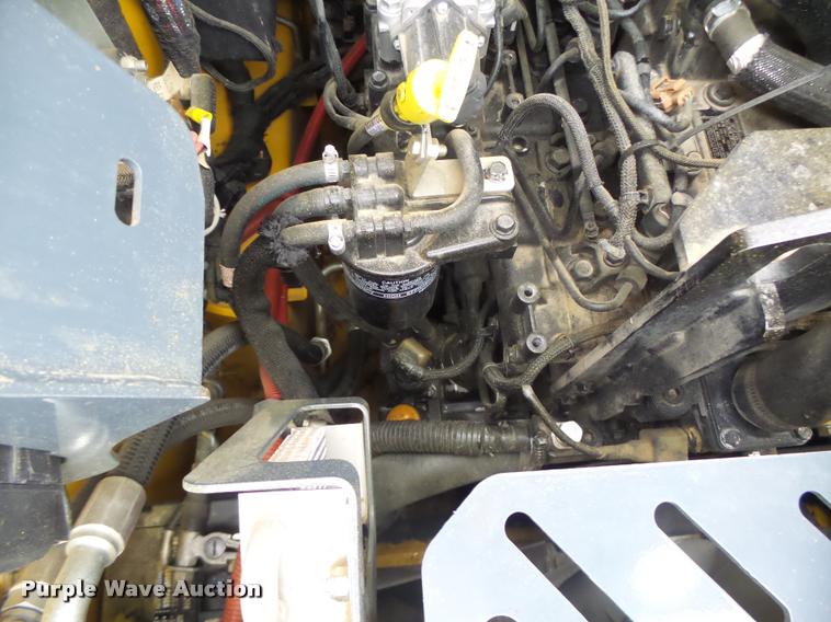 image for item K5507 2014 Gehl R220 skid steer