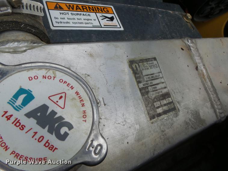 image for item K5507 2014 Gehl R220 skid steer