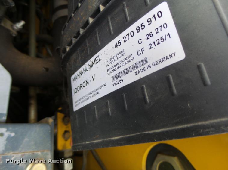 image for item K5507 2014 Gehl R220 skid steer