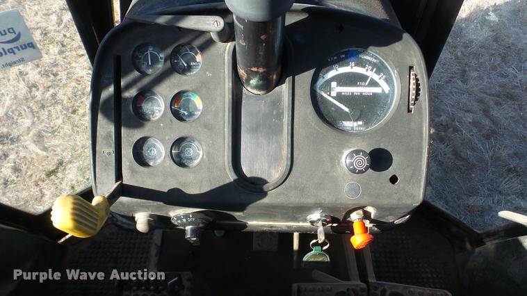 image for item L3370 1976 John Deere 4430 tractor