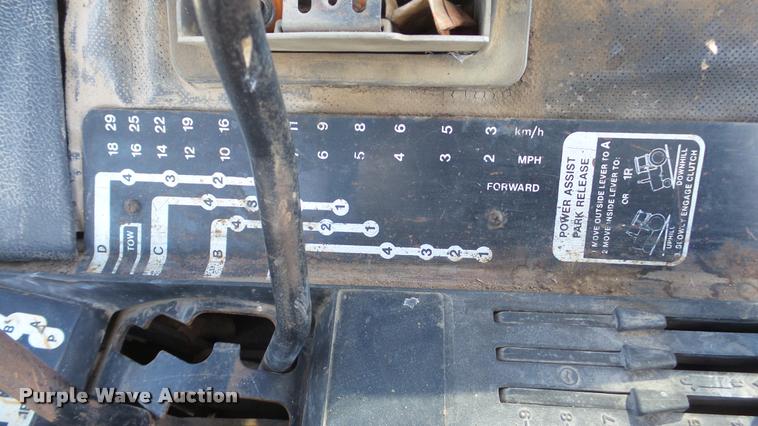 image for item L3370 1976 John Deere 4430 tractor