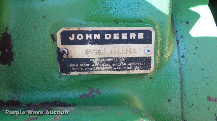 image for item L3370 1976 John Deere 4430 tractor