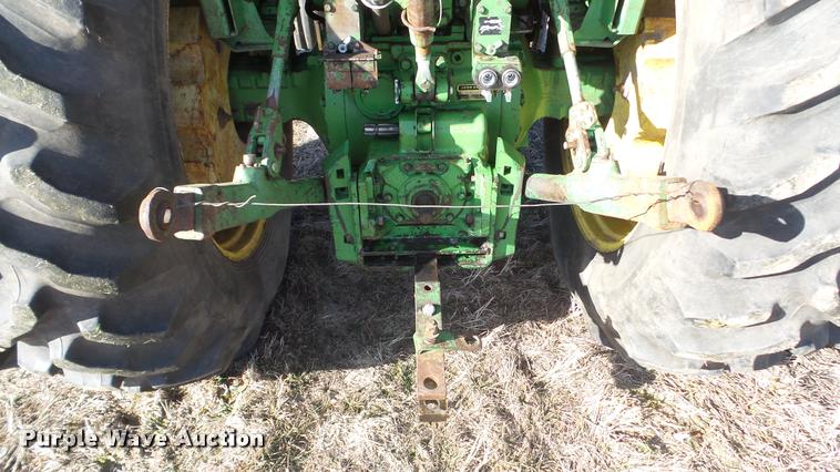image for item L3370 1976 John Deere 4430 tractor