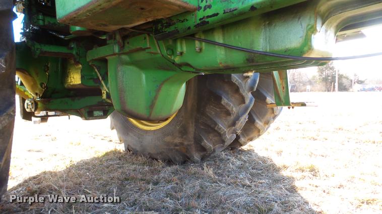 image for item L3370 1976 John Deere 4430 tractor