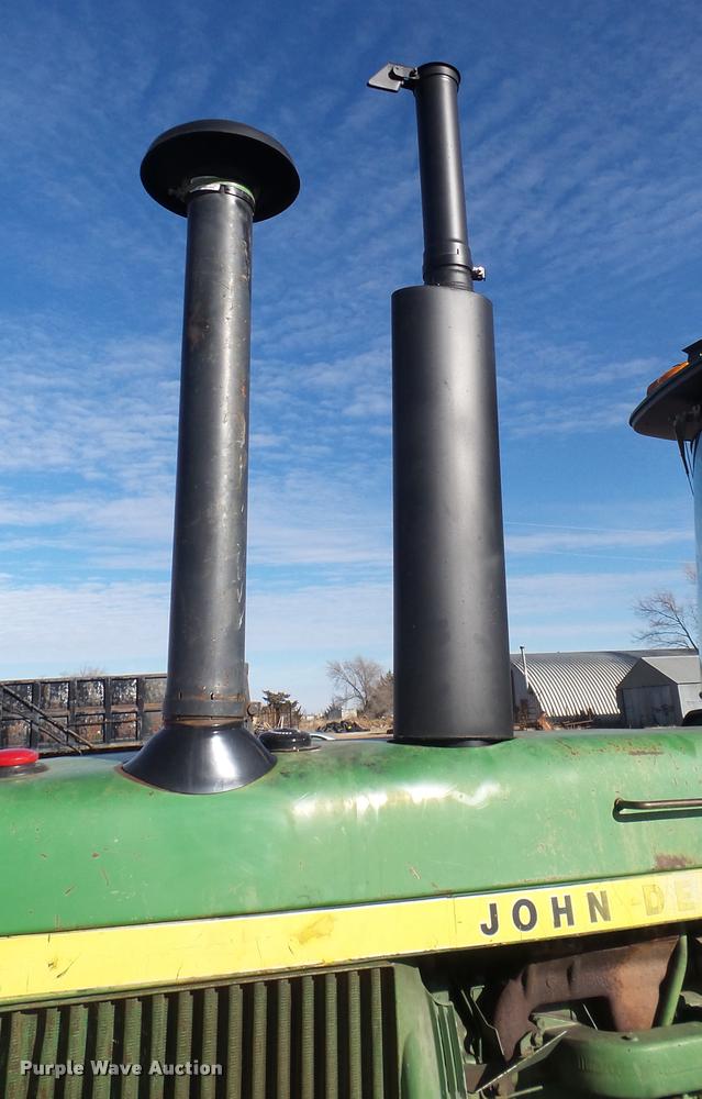 image for item L3370 1976 John Deere 4430 tractor