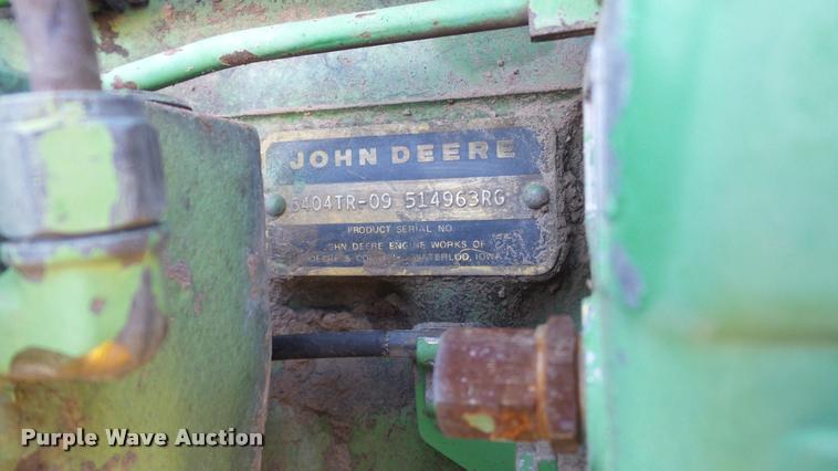 image for item L3370 1976 John Deere 4430 tractor