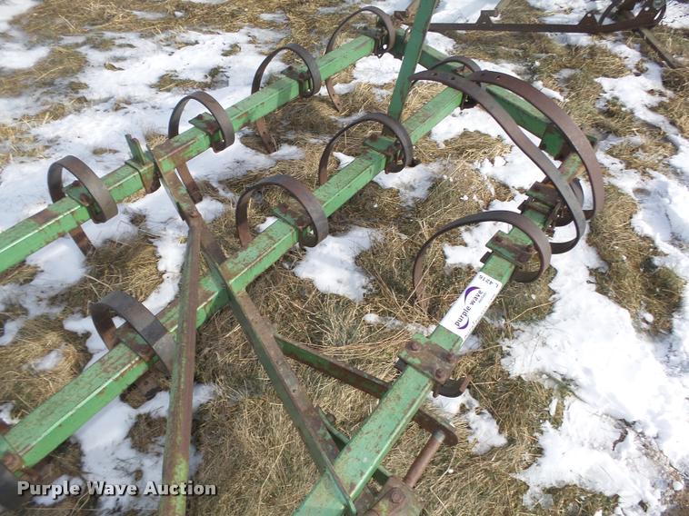 image for item L4216 John Deere field cultivator/harrow