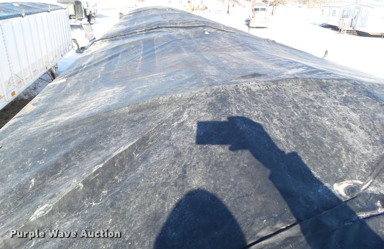 image for item BZ9974 2007 Wilson DWH-5010 double hopper grain trailer