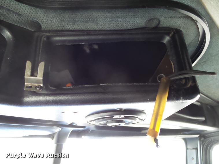 image for item DA2504 1995 Freightliner FLD semi truck