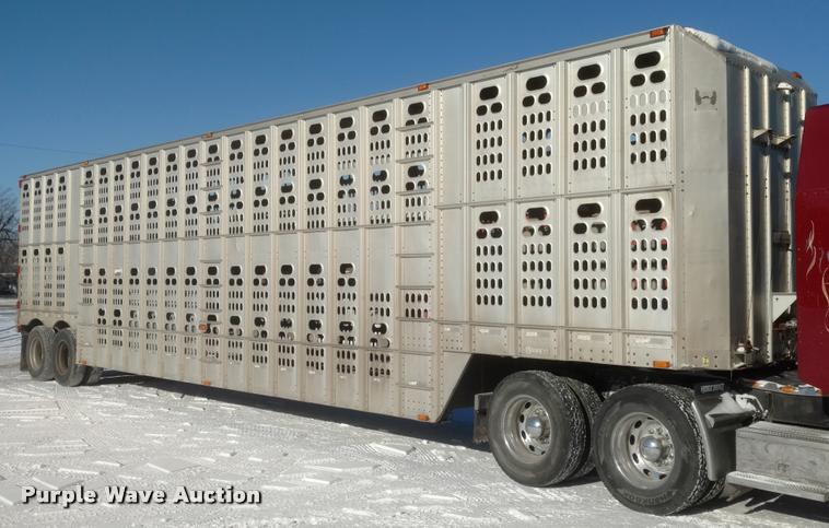 image for item DB0830 1995 Barrett livestock trailer