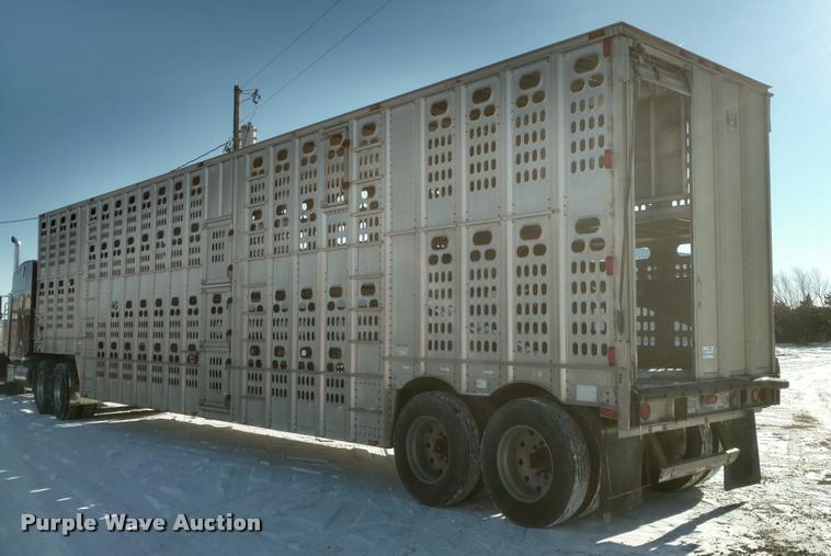 image for item DB0830 1995 Barrett livestock trailer