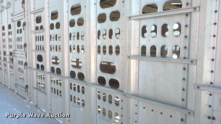 image for item DB0830 1995 Barrett livestock trailer