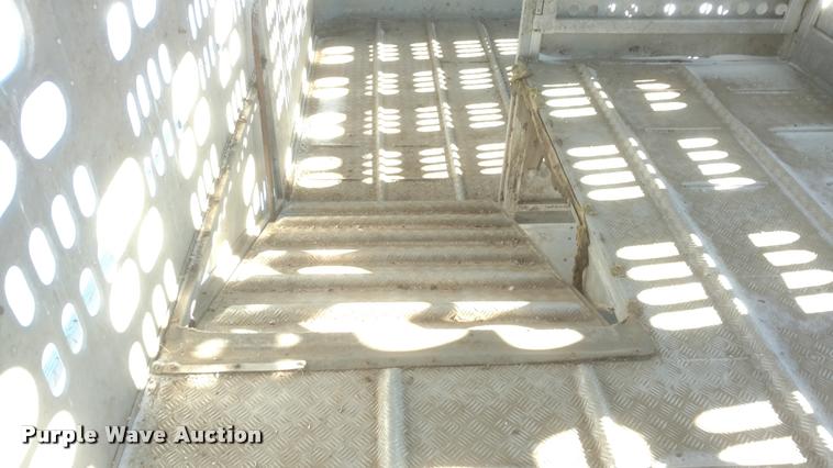 image for item DB0830 1995 Barrett livestock trailer