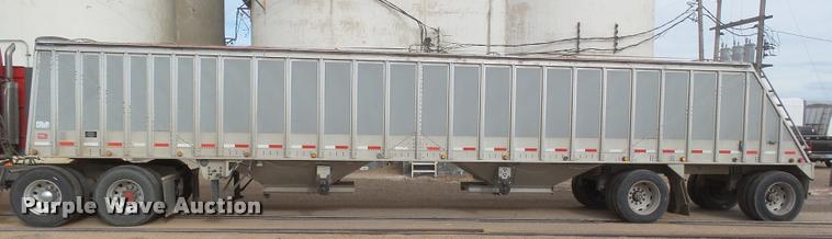 image for item DB1789 2004 Corn Husker 800ALSSR double hopper grain trailer
