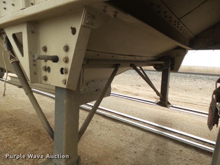 image for item DB1789 2004 Corn Husker 800ALSSR double hopper grain trailer