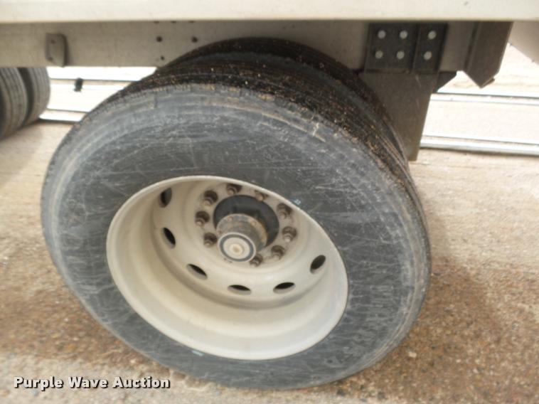 image for item DB1789 2004 Corn Husker 800ALSSR double hopper grain trailer