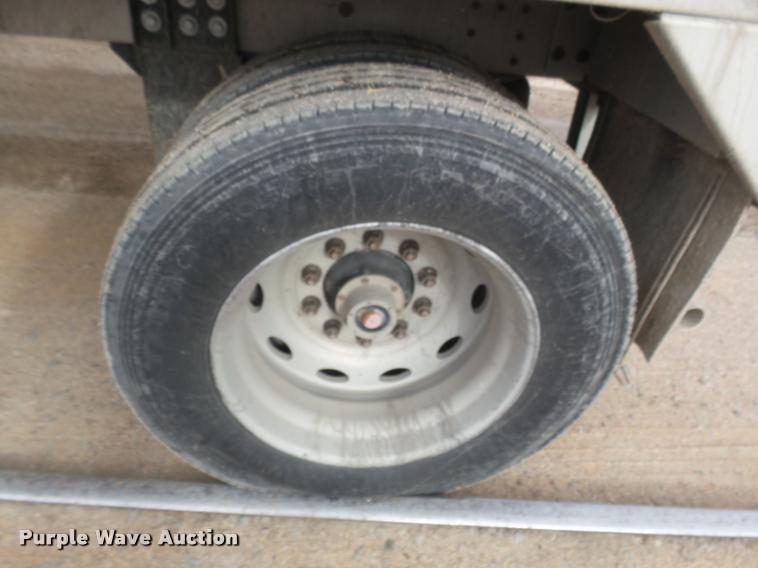 image for item DB1789 2004 Corn Husker 800ALSSR double hopper grain trailer