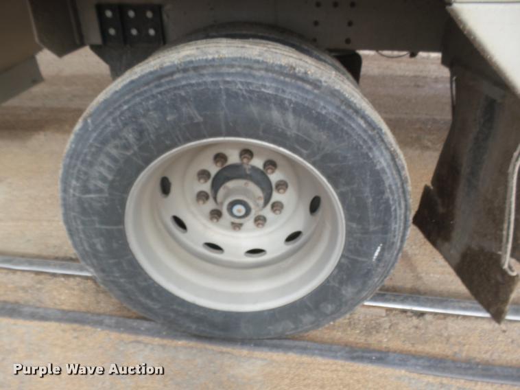 image for item DB1789 2004 Corn Husker 800ALSSR double hopper grain trailer