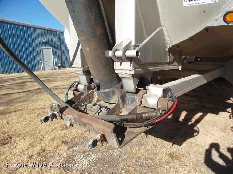 image for item DB1792 2004 MAC end dump trailer