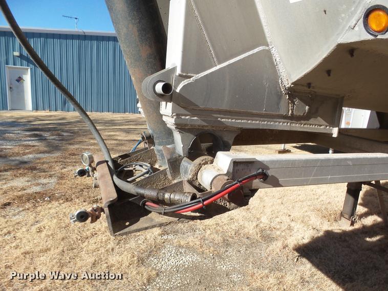 image for item DB1792 2004 MAC end dump trailer