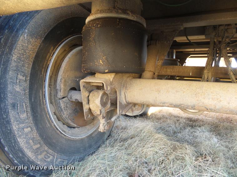 image for item DB1792 2004 MAC end dump trailer