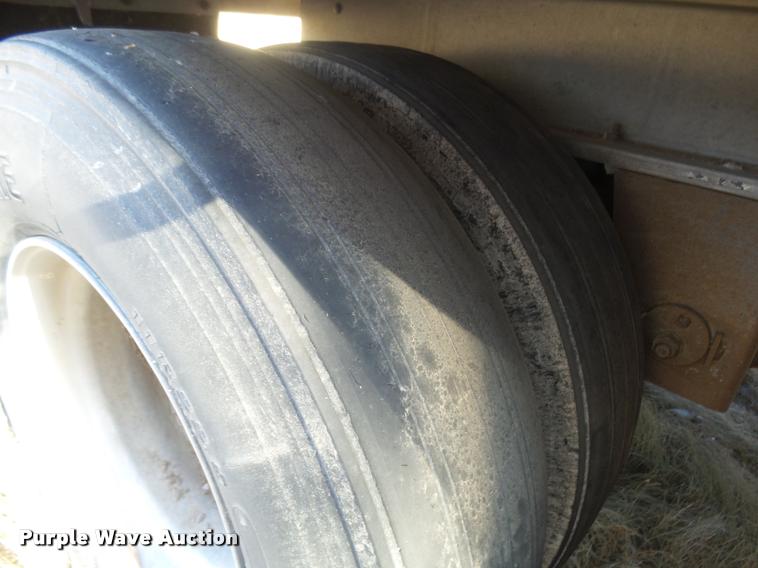 image for item DB1792 2004 MAC end dump trailer